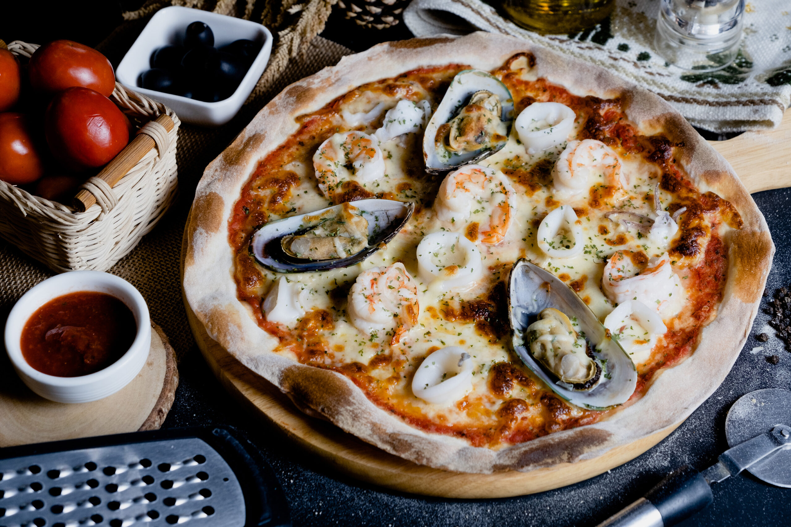 Pizza Frutti Di Mare Tarifi (Deniz ürünlü Pizza )