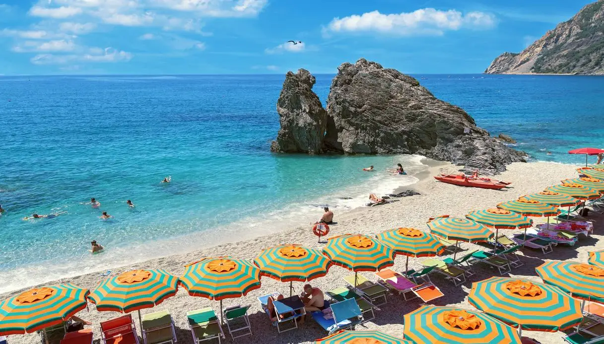 İtalyanın romantik yüzü Cinque Terre ve Halk Plajları